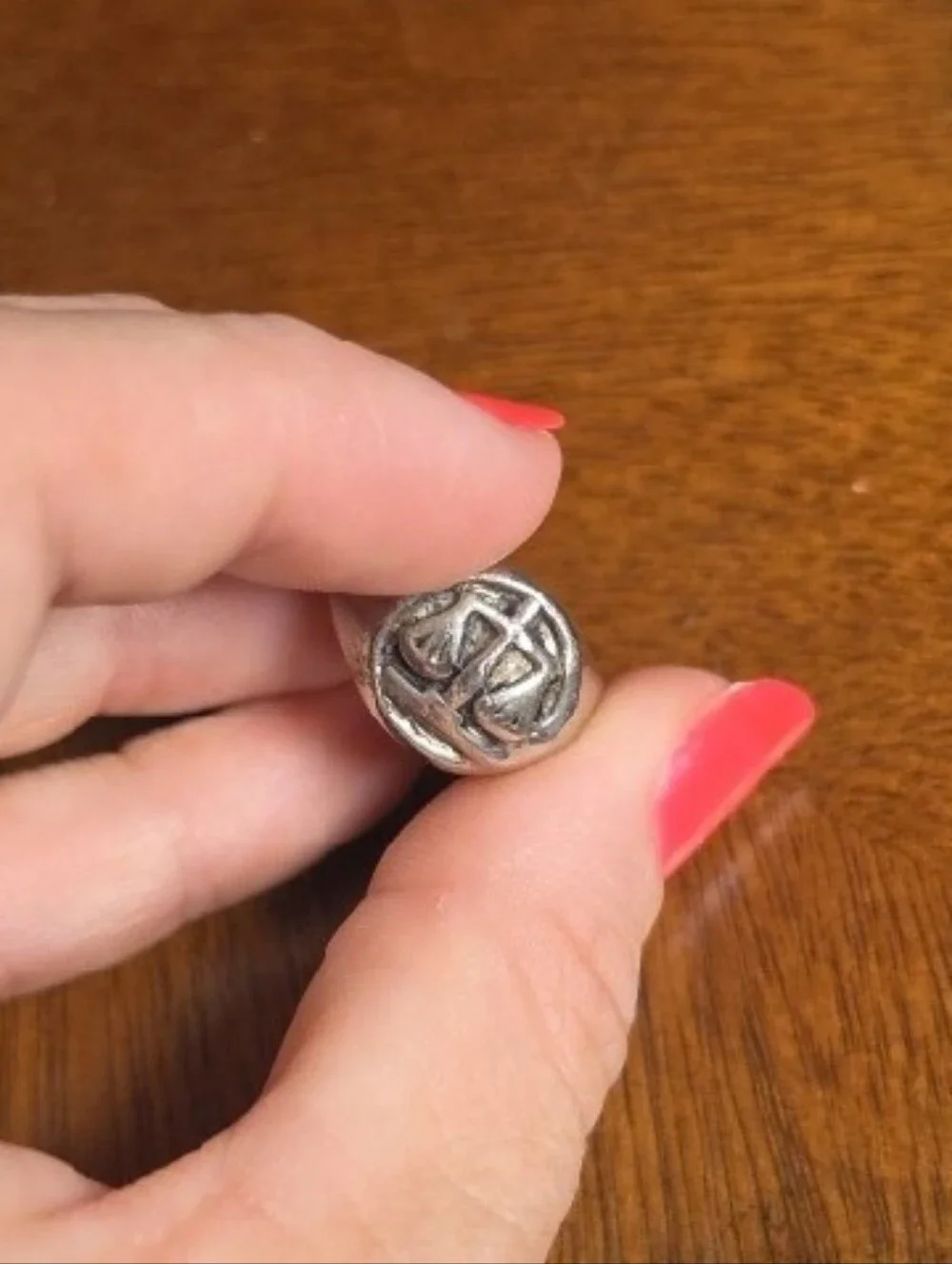 Vintage Silver Scales Signet Ring - Legal Scales Motif
